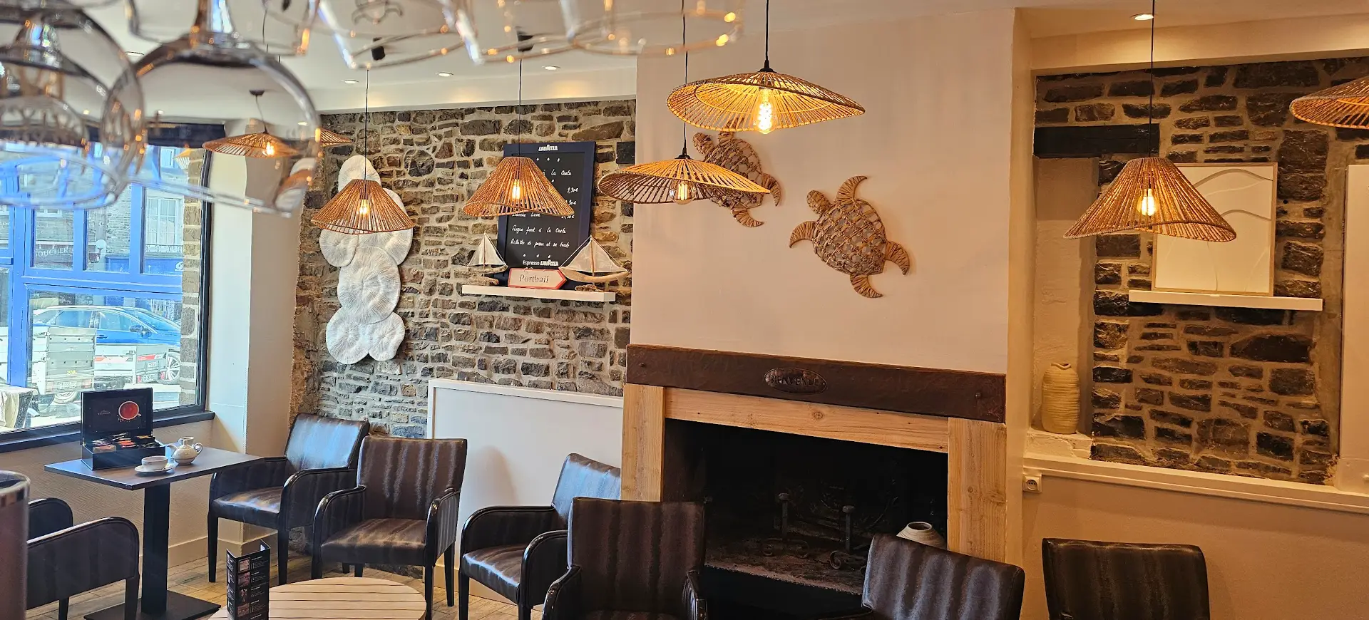 Bar - Restaurant - Appart'hôtels